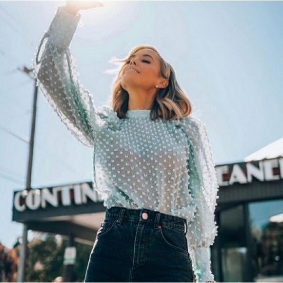 Zara Green Puff Sleeve Top - Picture 3 of 5